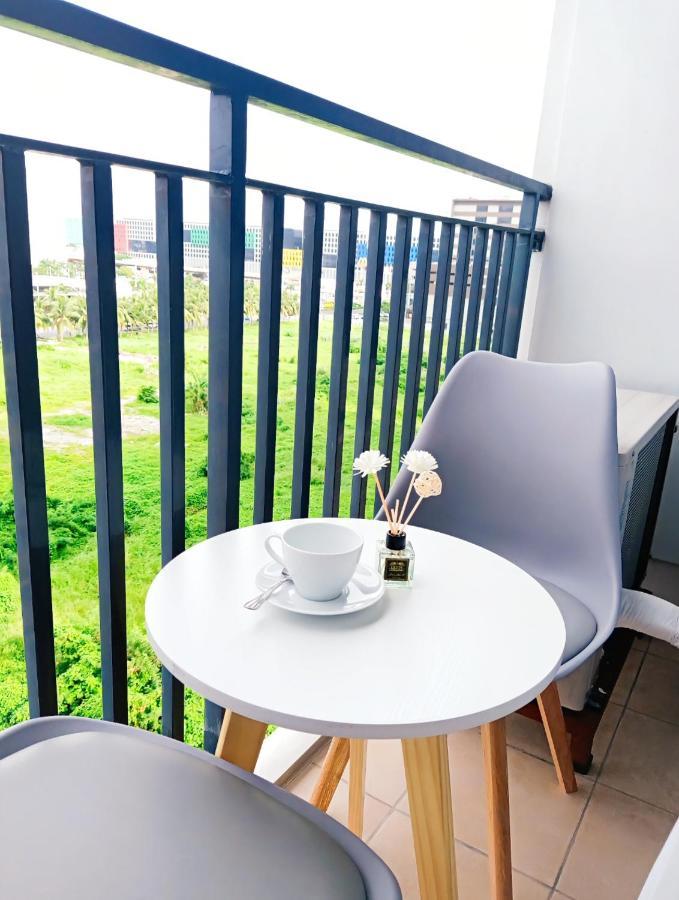 Shore 2 Residences 1Br Deluxe Room In Moa Complex Manila Ngoại thất bức ảnh